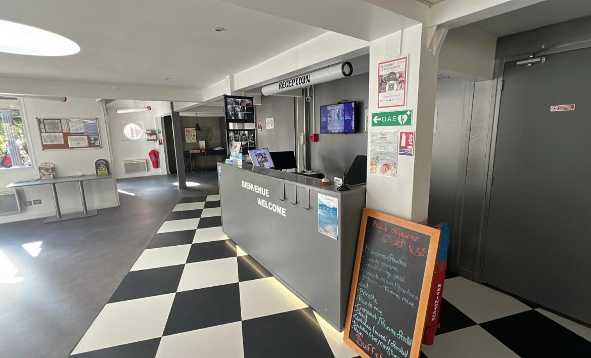 Enzo Hotels Trappes By Kyriad Direct المظهر الخارجي الصورة