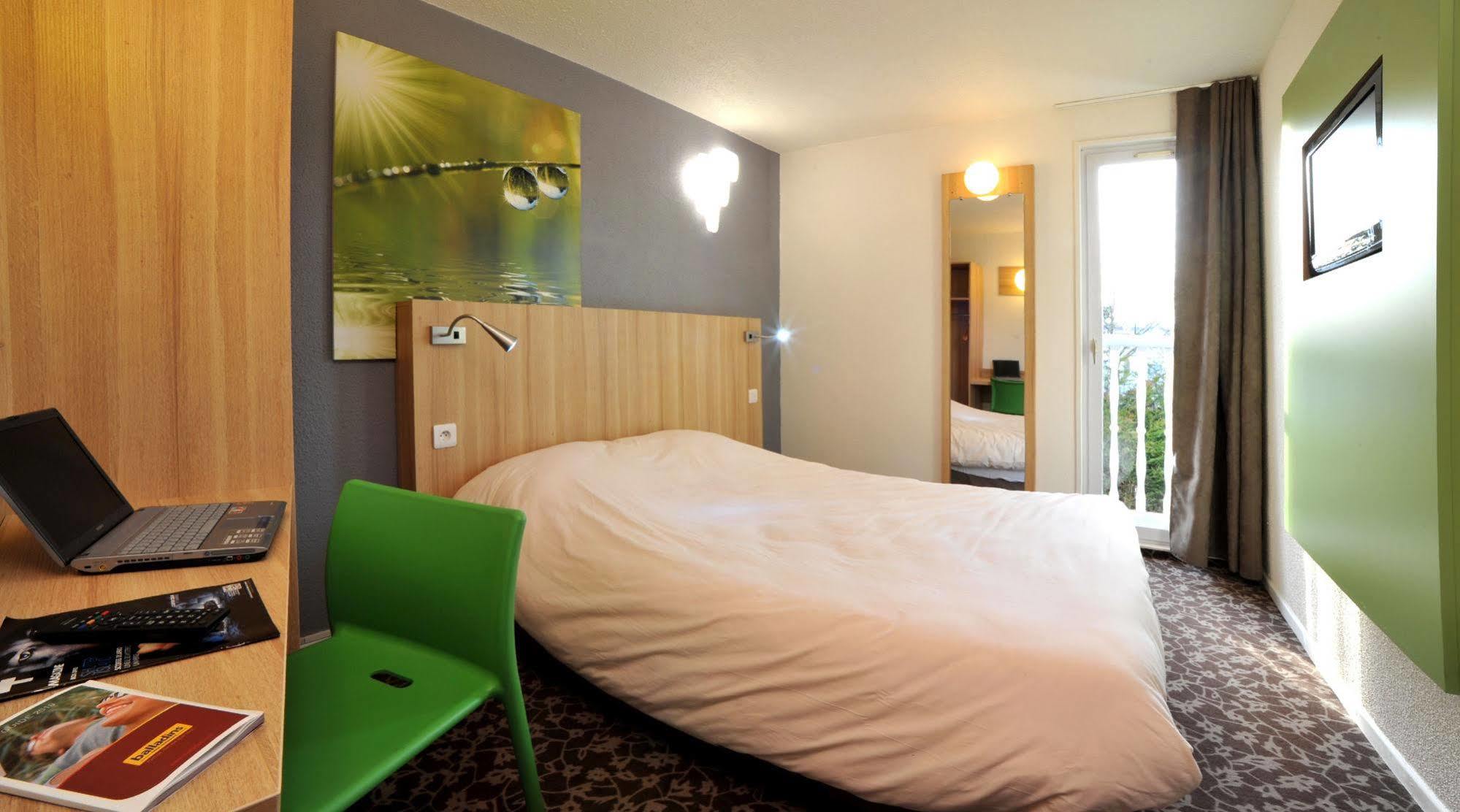 Enzo Hotels Trappes By Kyriad Direct المظهر الخارجي الصورة